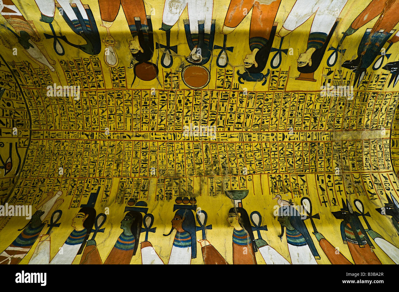 Egyptian gods anubis tomb painting hi-res stock photography and images ...