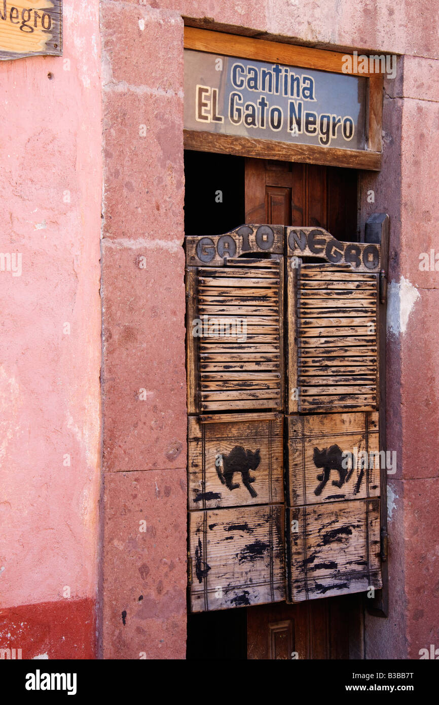 El cantina hires stock photography and images Alamy