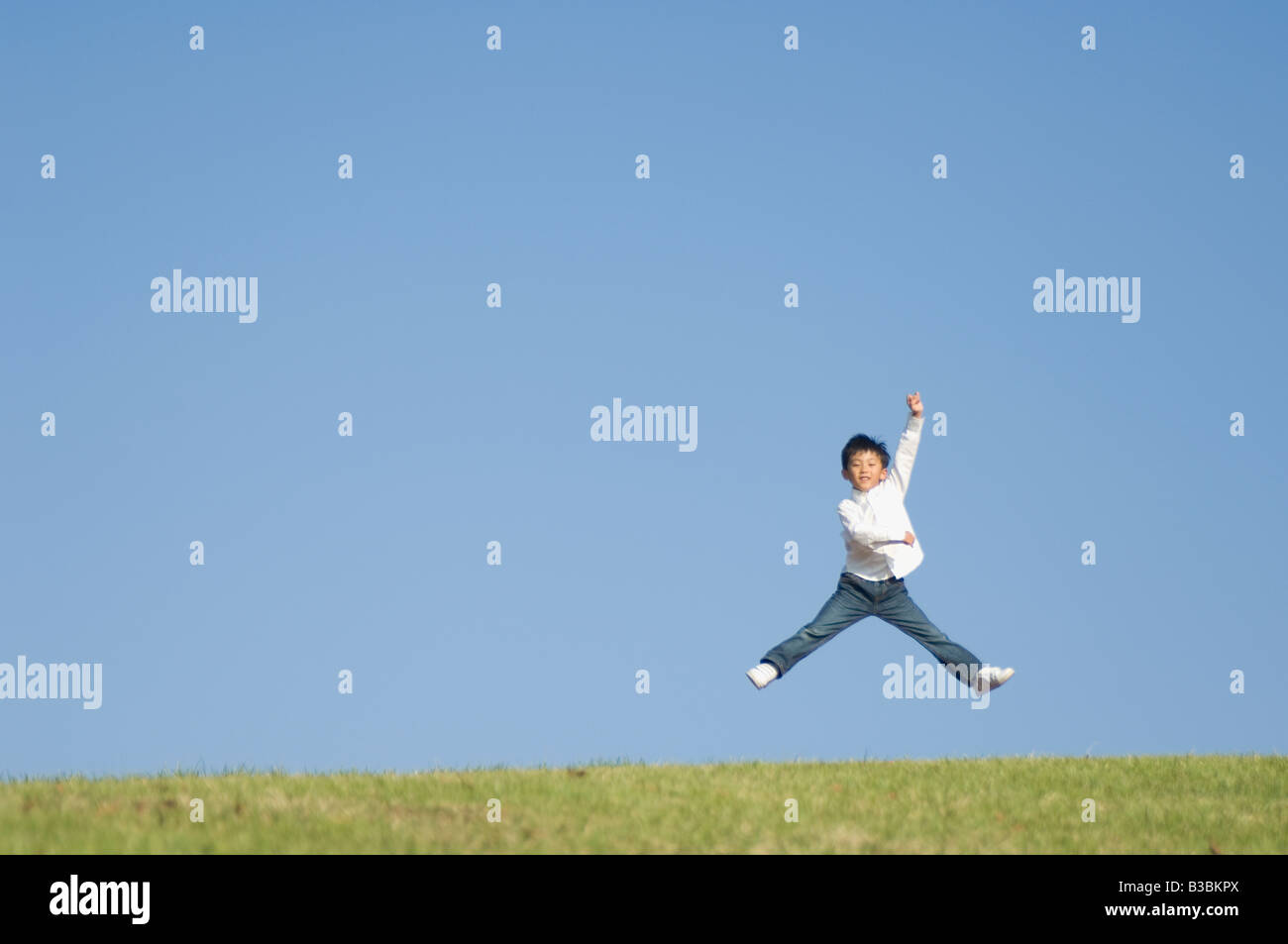Hand jumping hi-res stock photography and images - Alamy