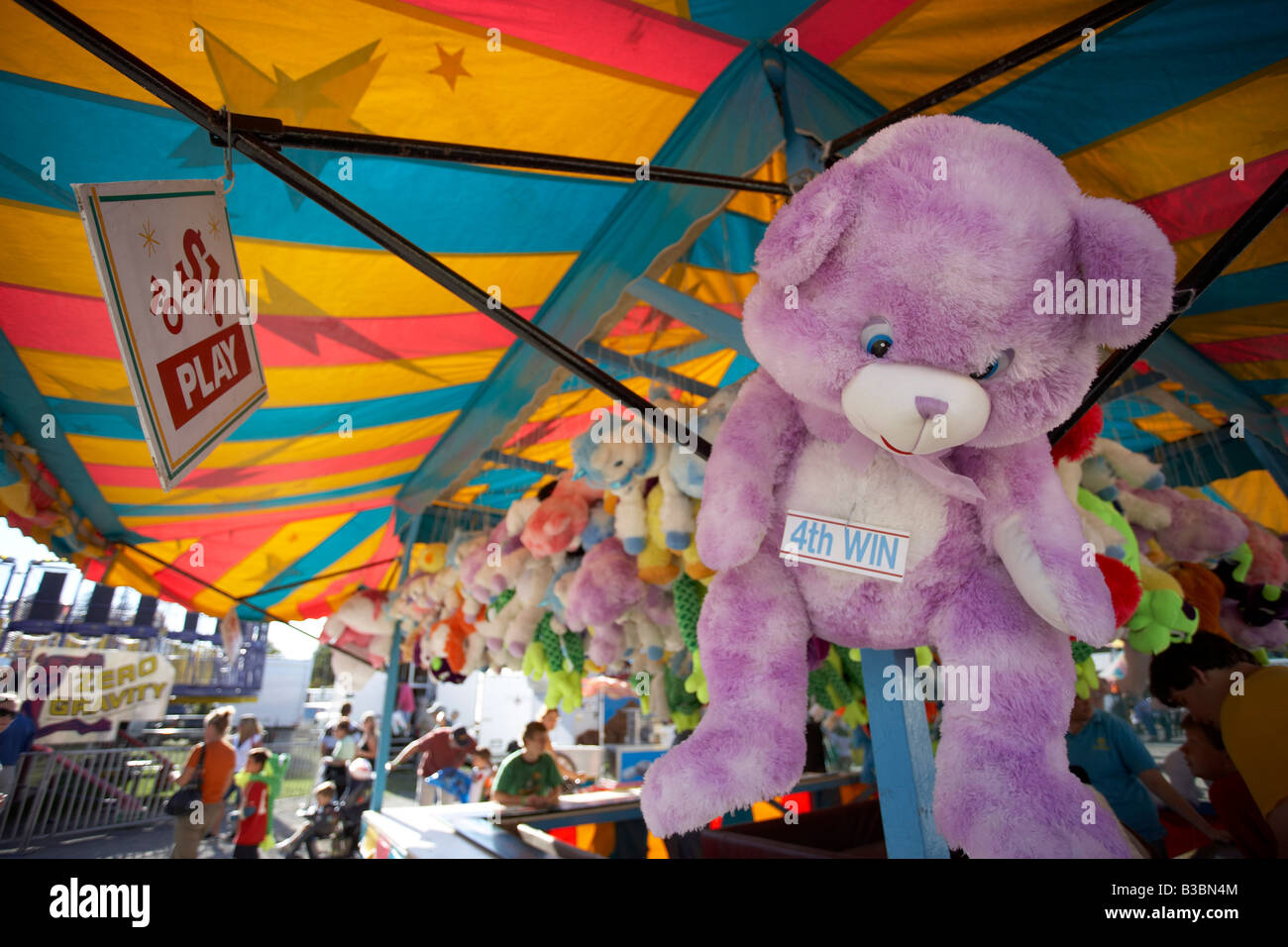 Carnival midway prizes hires stock photography and images Alamy