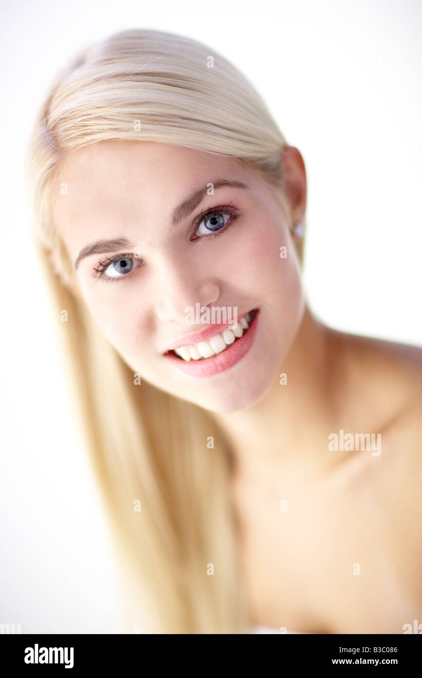 A portrait of a young blonde woman smiling Stock Photo - Alamy