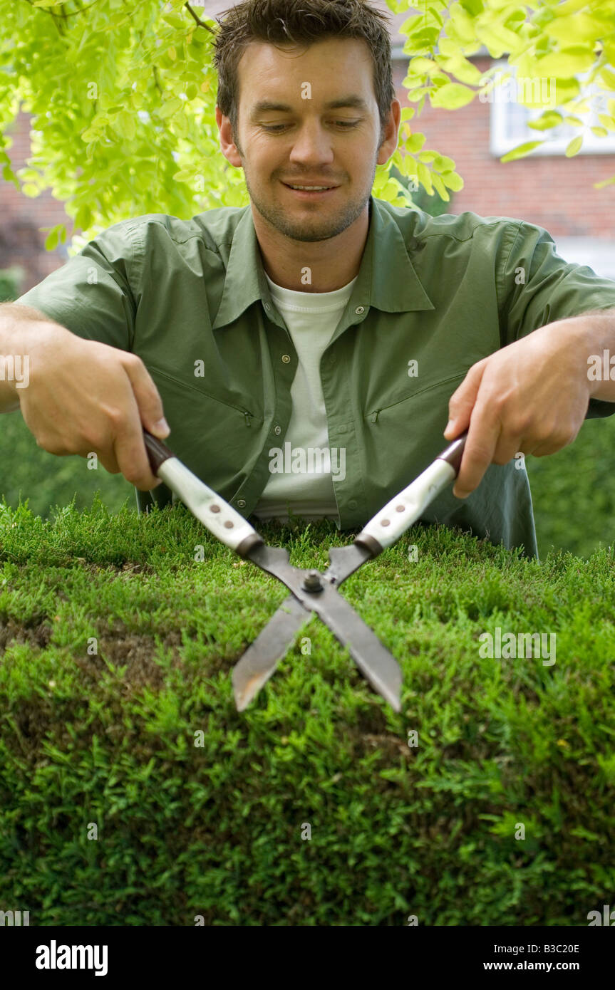 Hedge trimming road hires stock photography and images Alamy