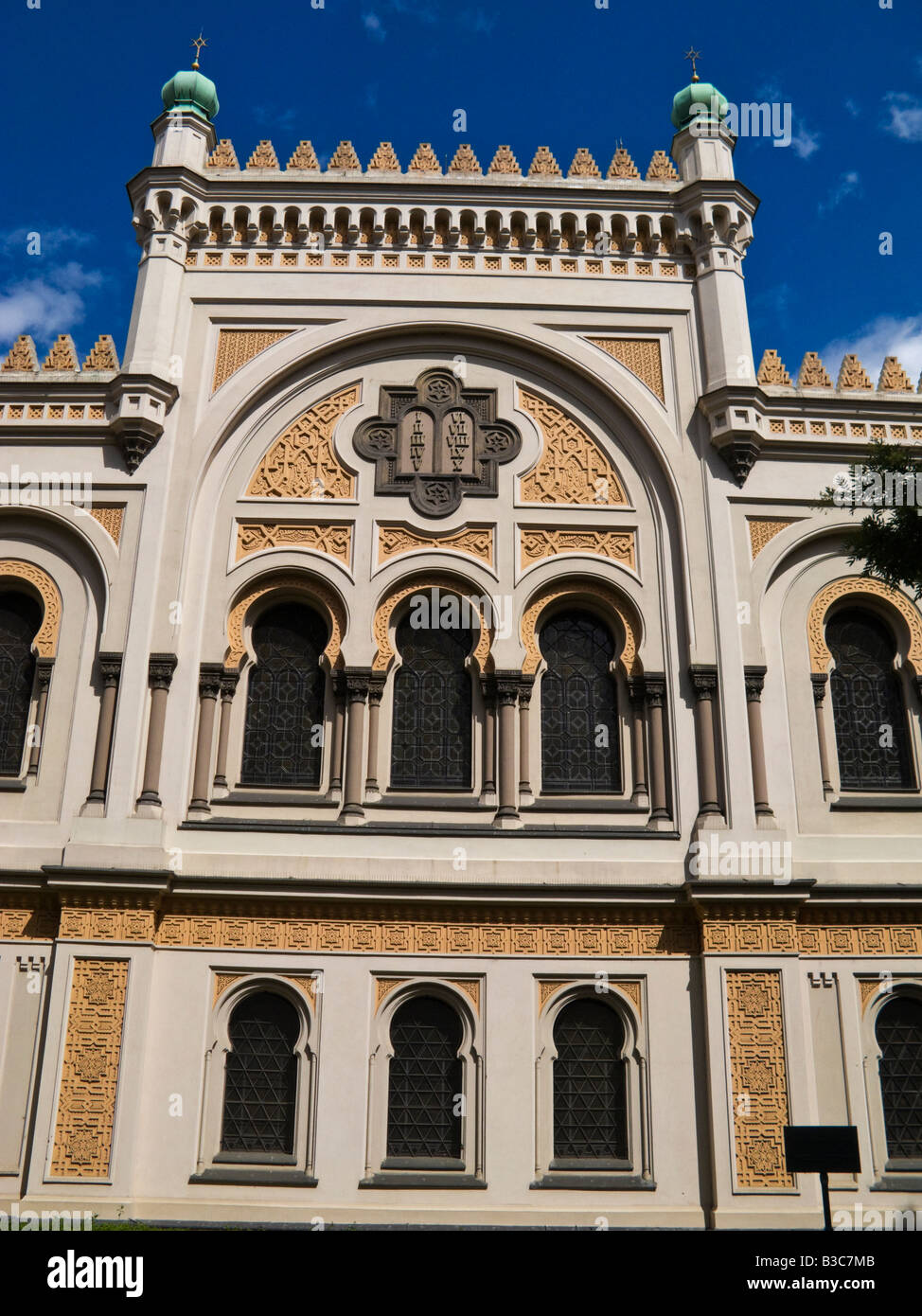 Prague Old Jewish Quarter Josefov Facade Of Spanish Synagogue Czech Prague Old Jewish Quarter Josefov Facade Of Spanish Synagogue Czech