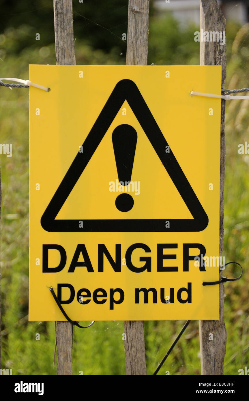 Danger Deep Mud sign UK Stock Photo
