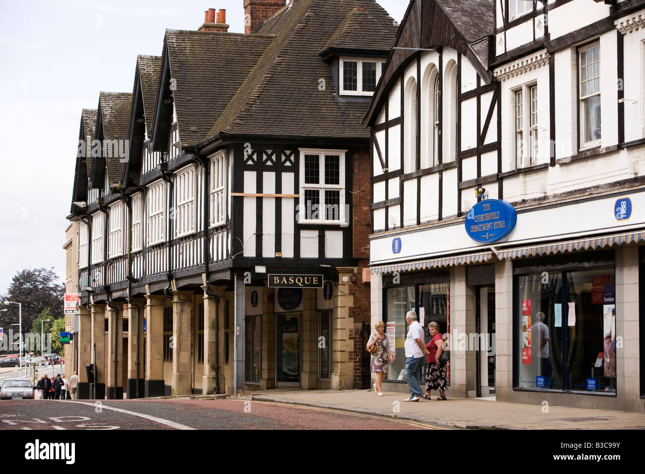 UK Derbyshire Chesterfield Knifesmithgate mock Tudor pre war buildings based on Chester Rows Stock Photo