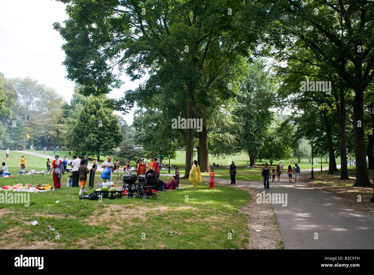 Family having a picnic in Prospect Park Brooklyn New York Stock Photo