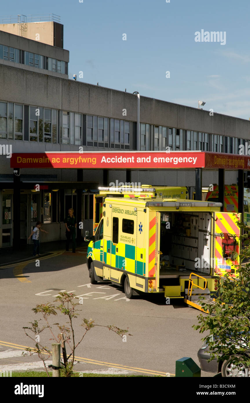 Ambulance parked outside Accident and Emergency department at Ysbyty Glan Clwyd General NHS Hospital Bodelwyddan North Wales Stock Photo