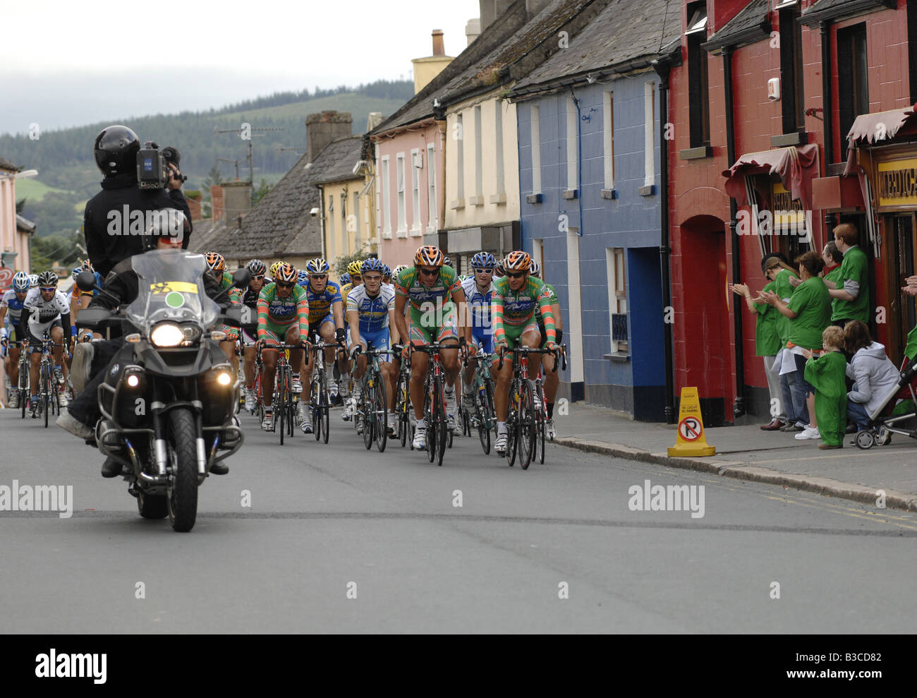 riders cycling through rathdrum on stage one of the tour of ireland 2008 Stock Photo