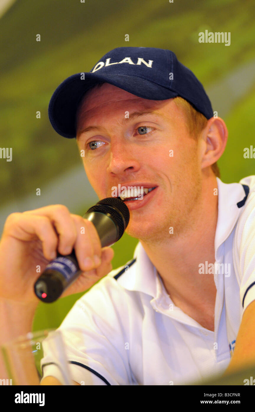 David OLoughlin Pezula PZR Tour of Ireland Press Conference Crowne Plaza Hotel Dublin Airport 26th August 2006 Stock Photo