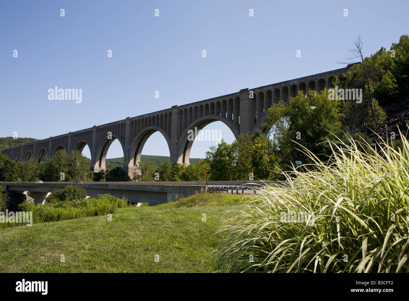 Tunkhannock Viaduct aka Nicholson Bridge, Wyoming County, Pennsylvania, for many years was longest concrete arch bridge in world Stock Photo