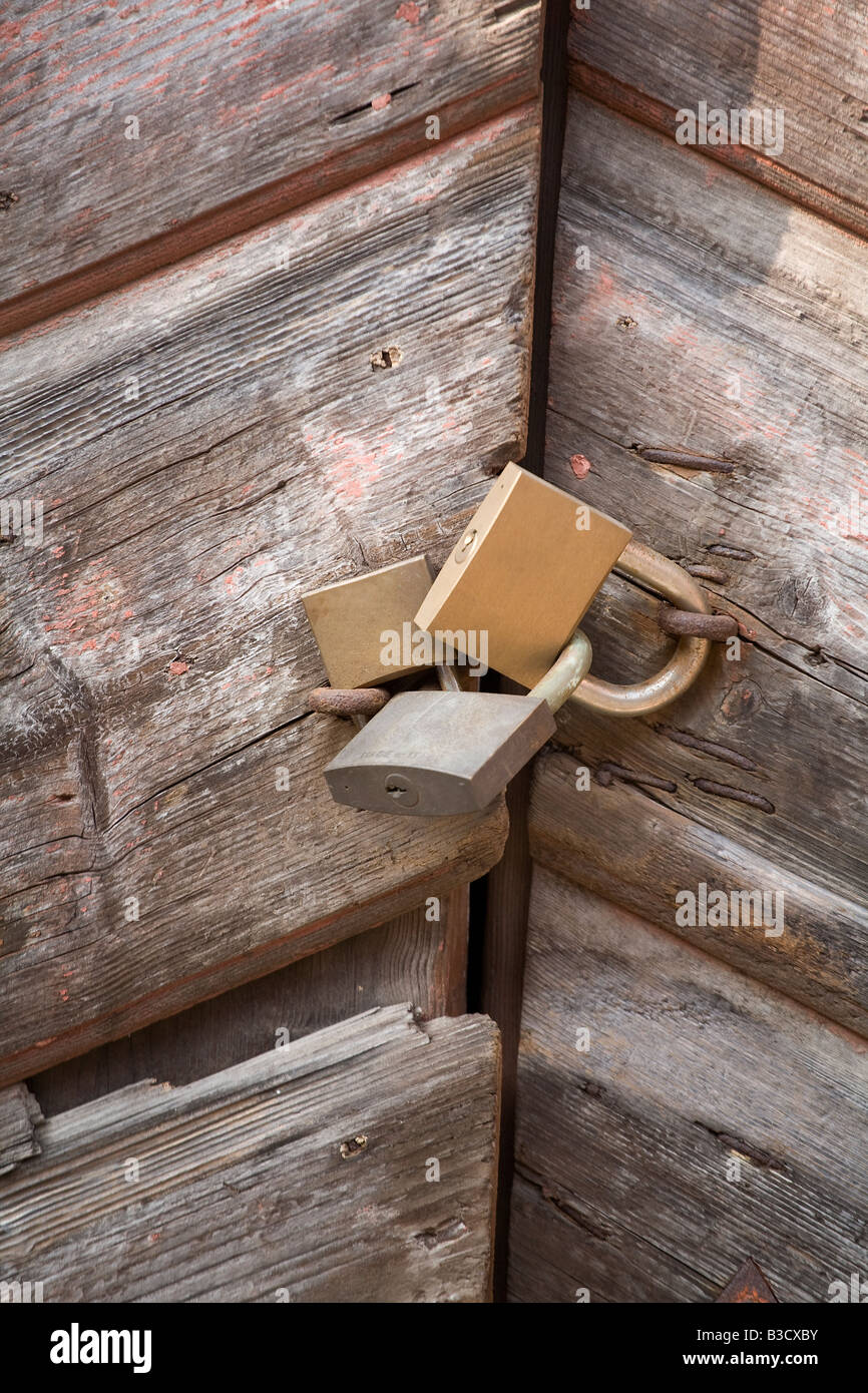 Wood Door Frame High Resolution Stock Photography and Images Alamy