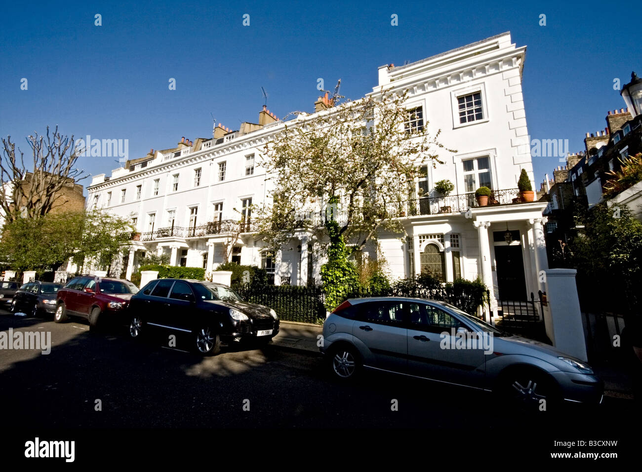 Houses in south kensington london hires stock photography and images
