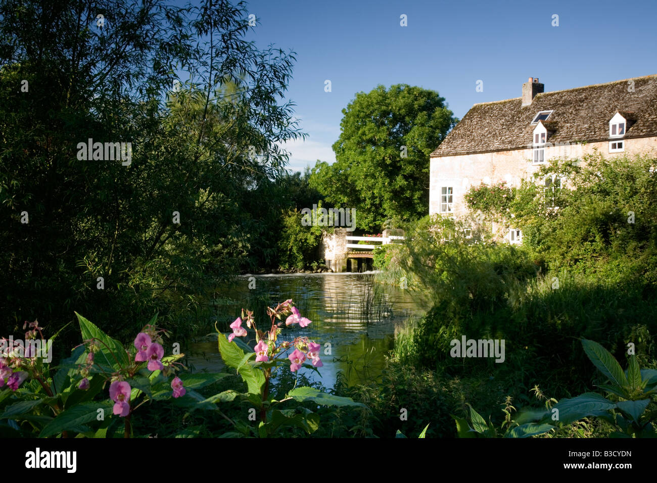 Wadenhoe mill house by the River Nene Northamptonshire Stock Photo Alamy