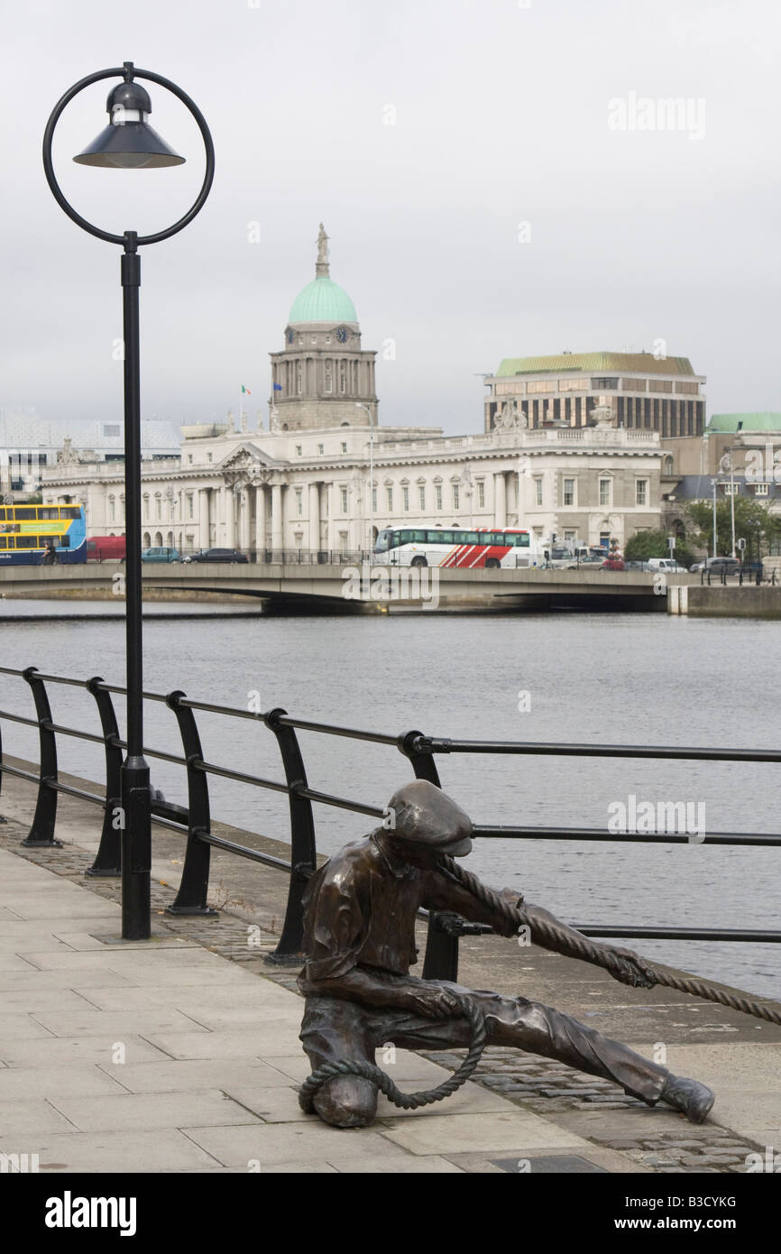 custom house statue river liffey Dublin City Centre Ireland Irish ...