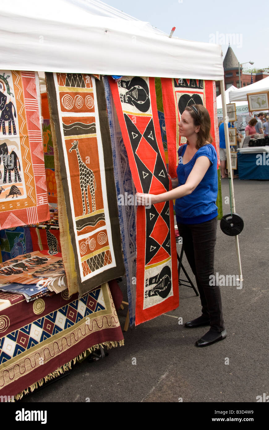 African fabrics hi-res stock photography and images - Alamy