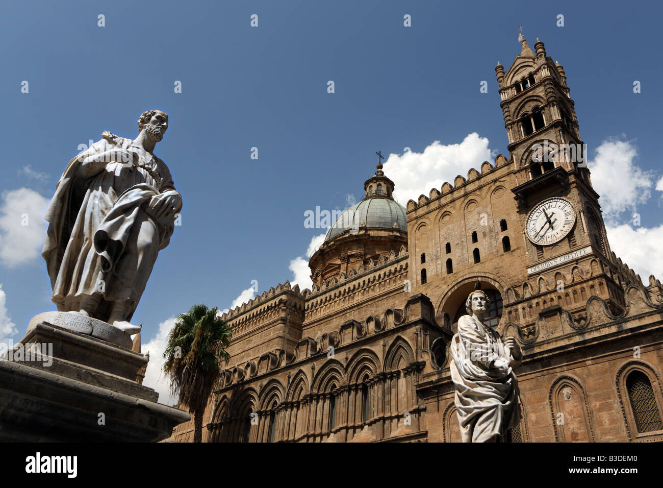 Exterior of the cathedral at Palermo, Sicily, Italy Stock Photo
