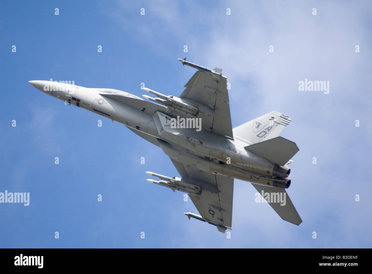 Mcdonnell douglas f 18 super hornet hi-res stock photography and images ...