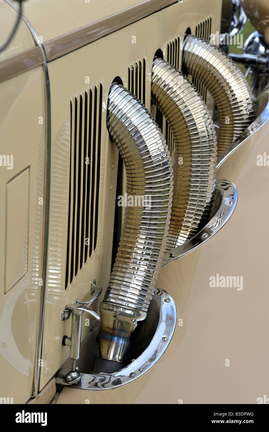 Classic louvres hires stock photography and images Alamy