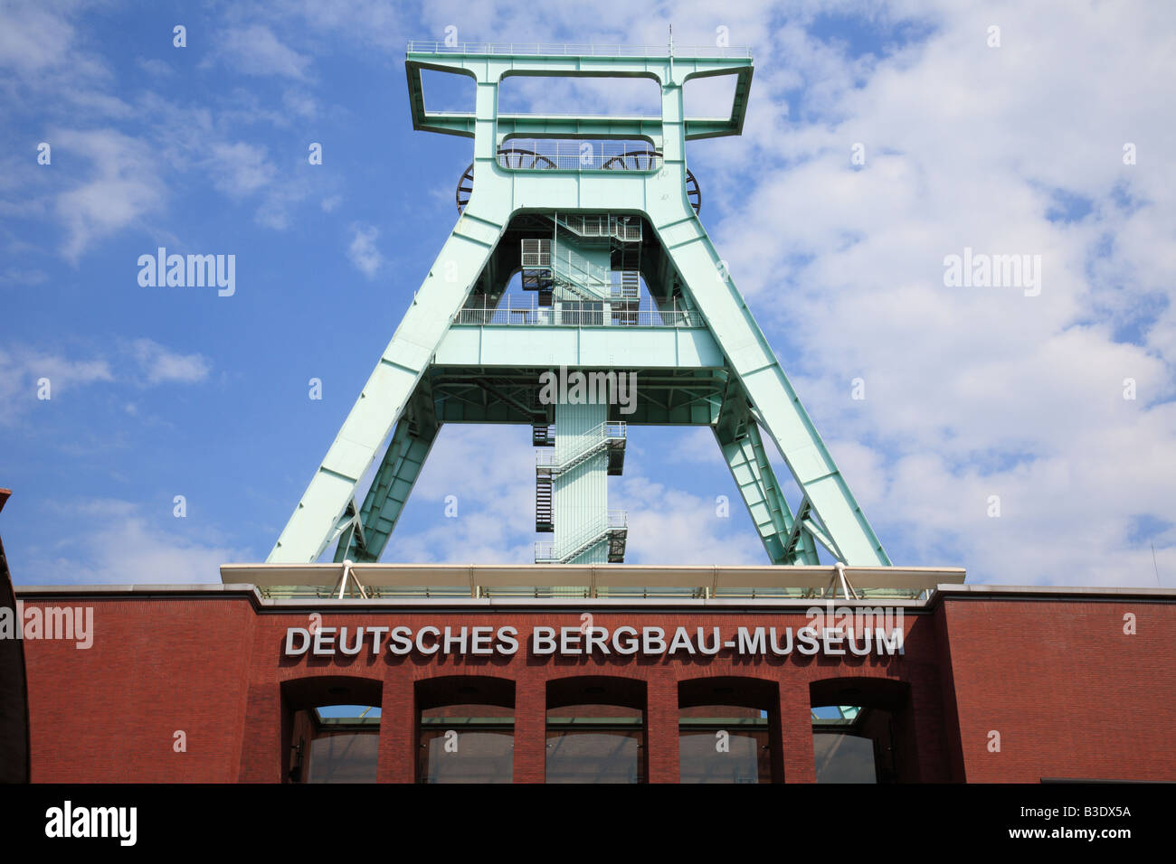 Route der Industriekultur, Deutsches Bergbau-Museum, Foerderturm der ehemaligen Zeche Germania in Dortmund-Marten, Bochum, Ruhrgebiet, NRW Stock Photo