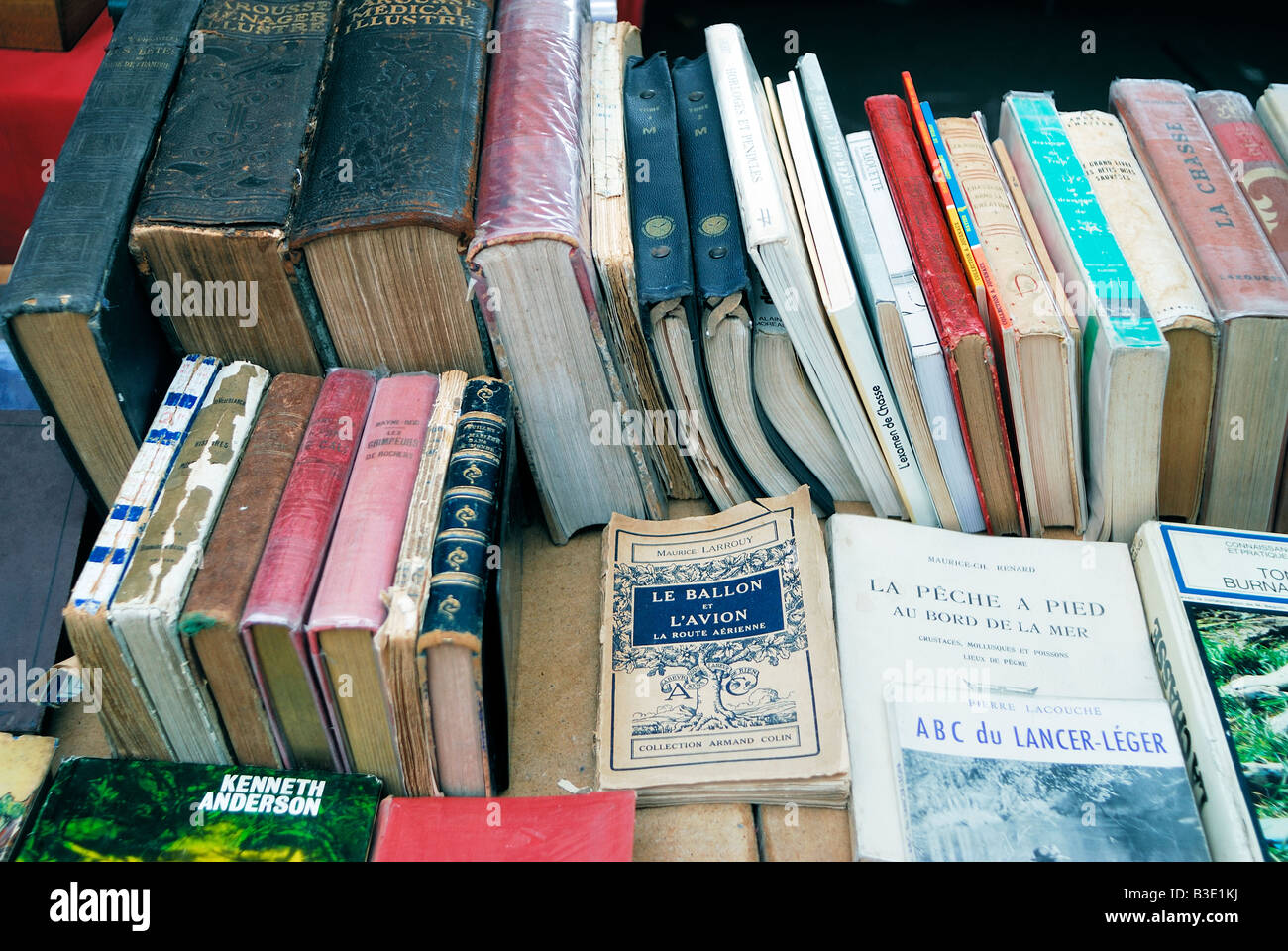 old French book open Stock Photo - Alamy