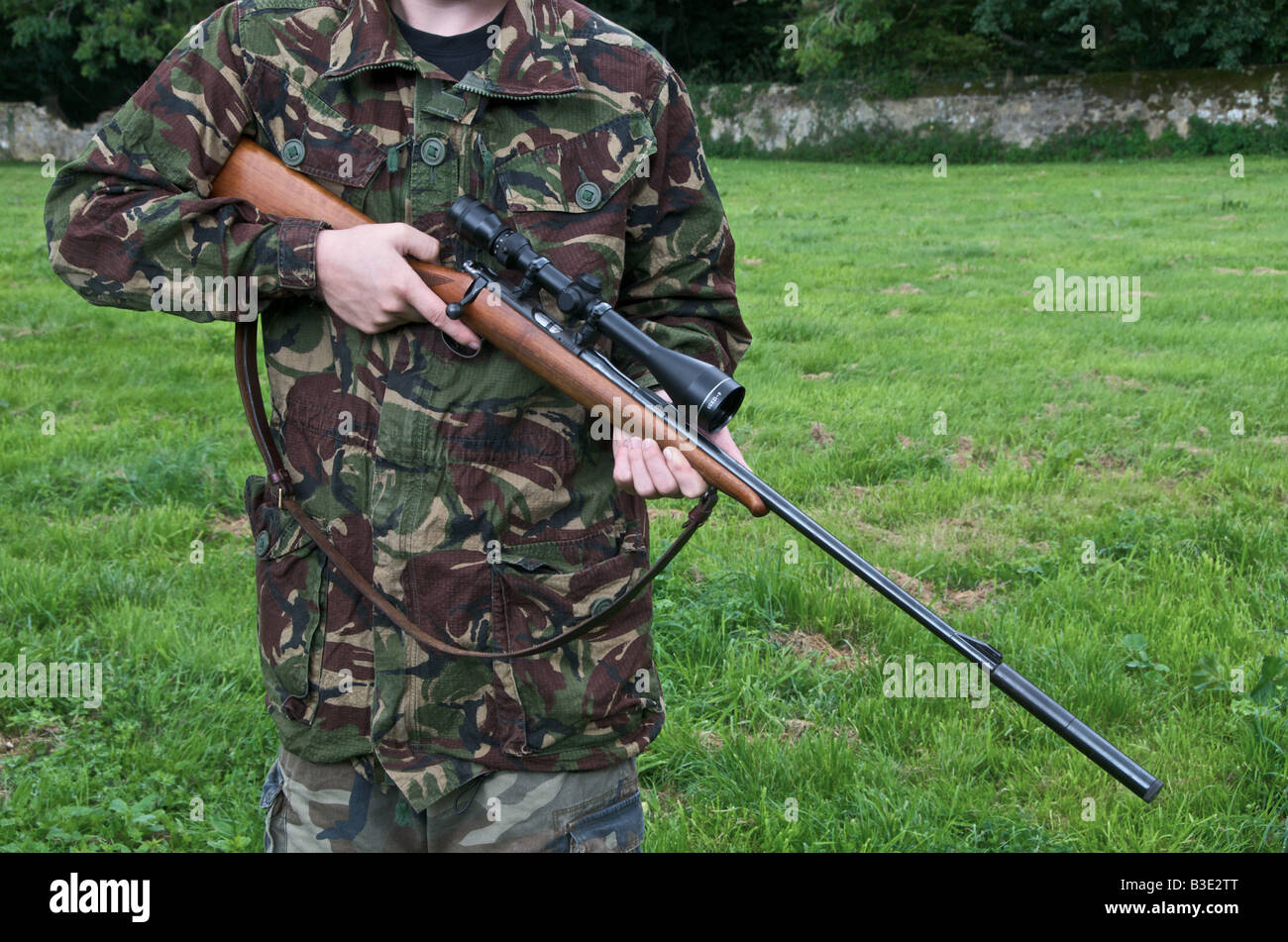 22 rifle 22 calibre caliber sporting rifle POSED BY MODEL FULL RELEASE Stock Photo