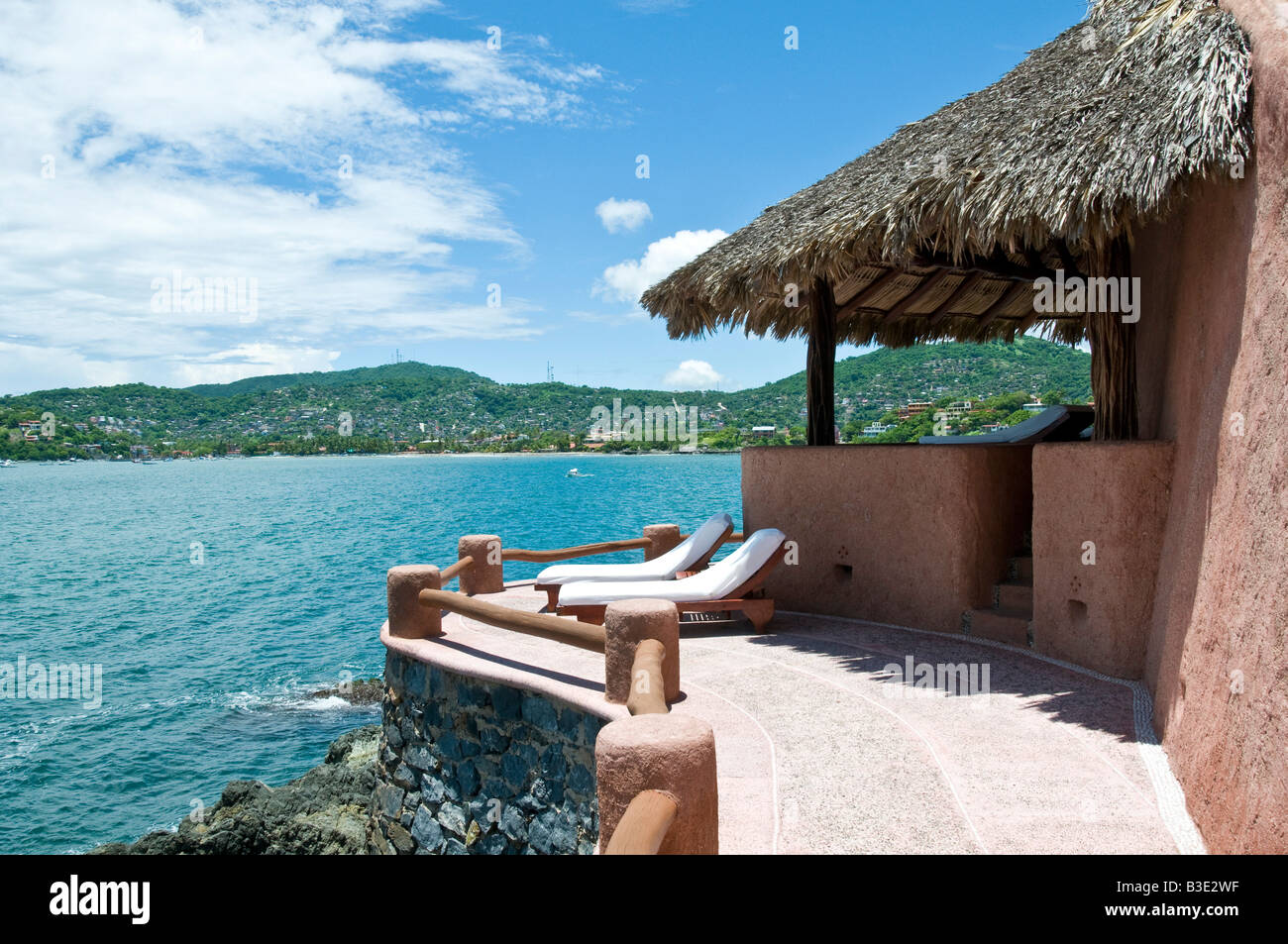 La Casa Que Canta luxury resort at Zihuatanejo, Mexico Stock Photo