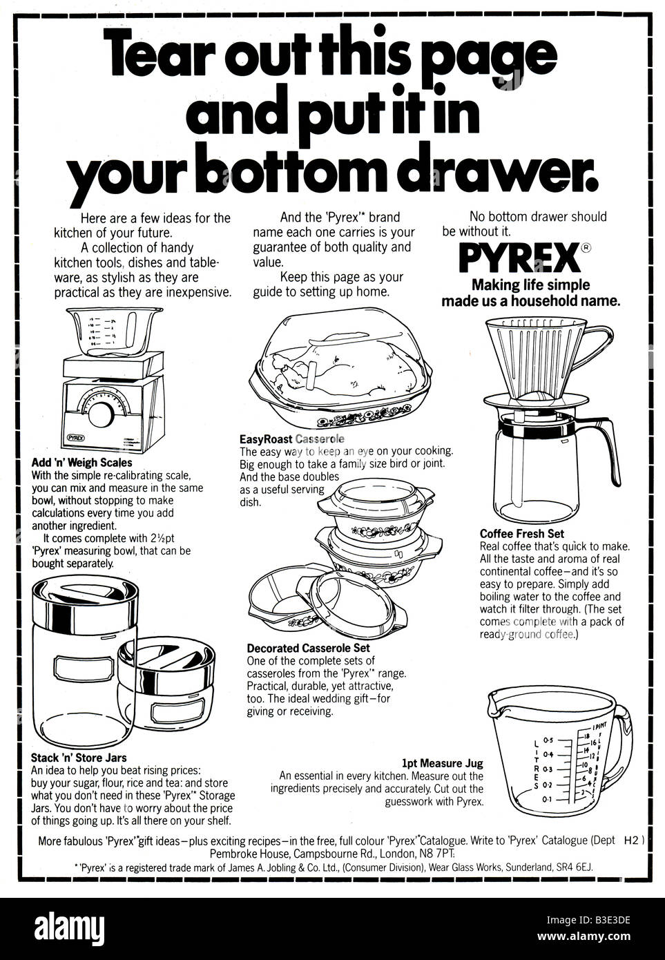 Pyrex ware hi-res stock photography and images - Alamy