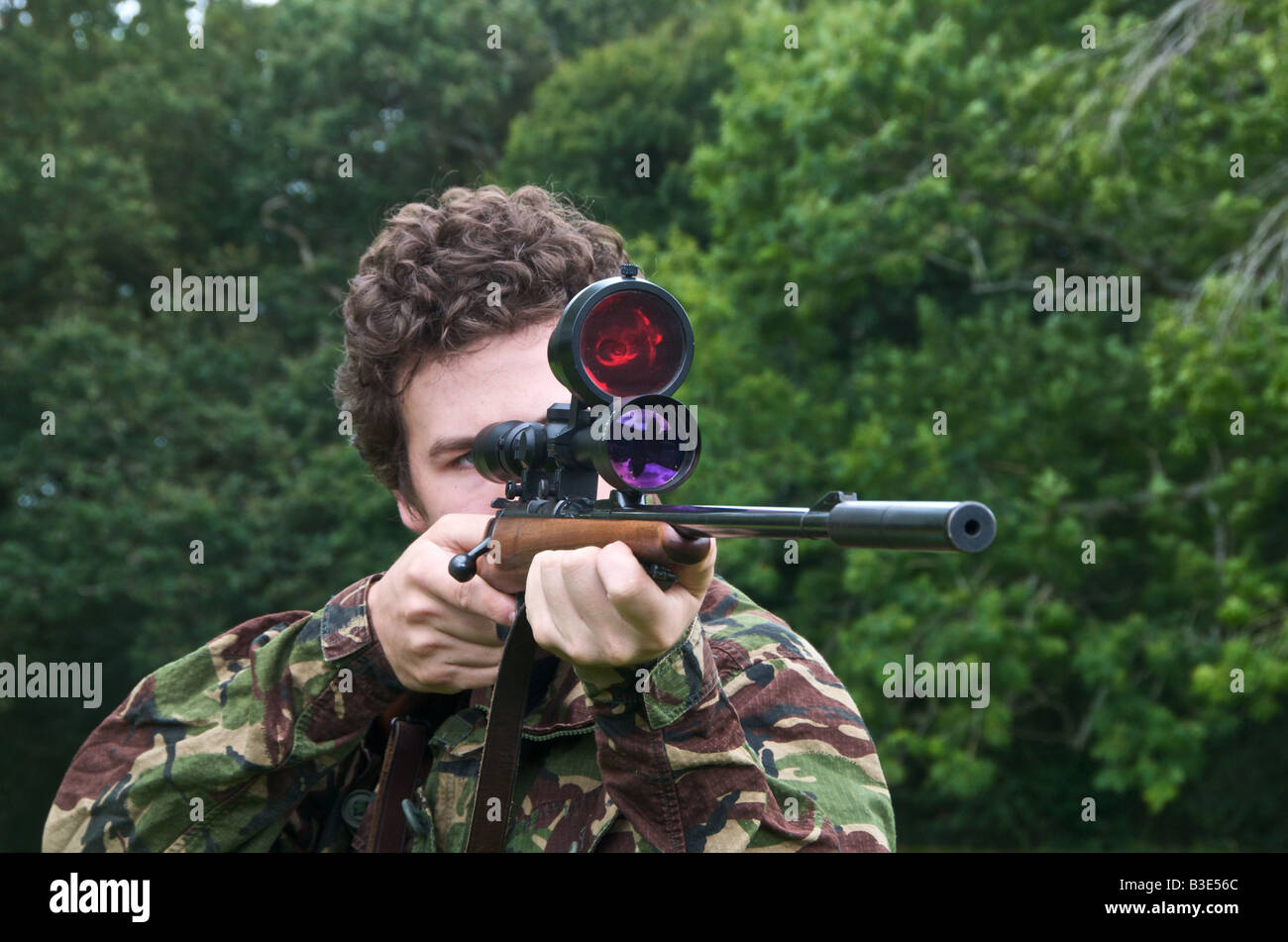 22 rifle 22 calibre caliber sporting rifle POSED BY MODEL FULL RELEASE Stock Photo