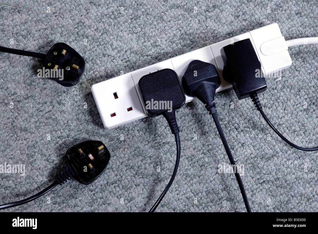 Extension leads hires stock photography and images Alamy