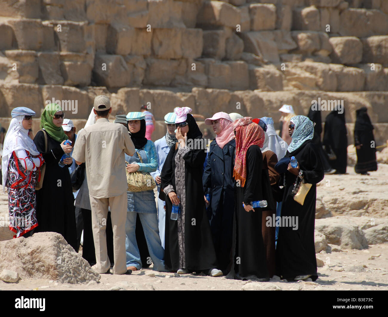 Tourguide hi-res stock photography and images - Alamy