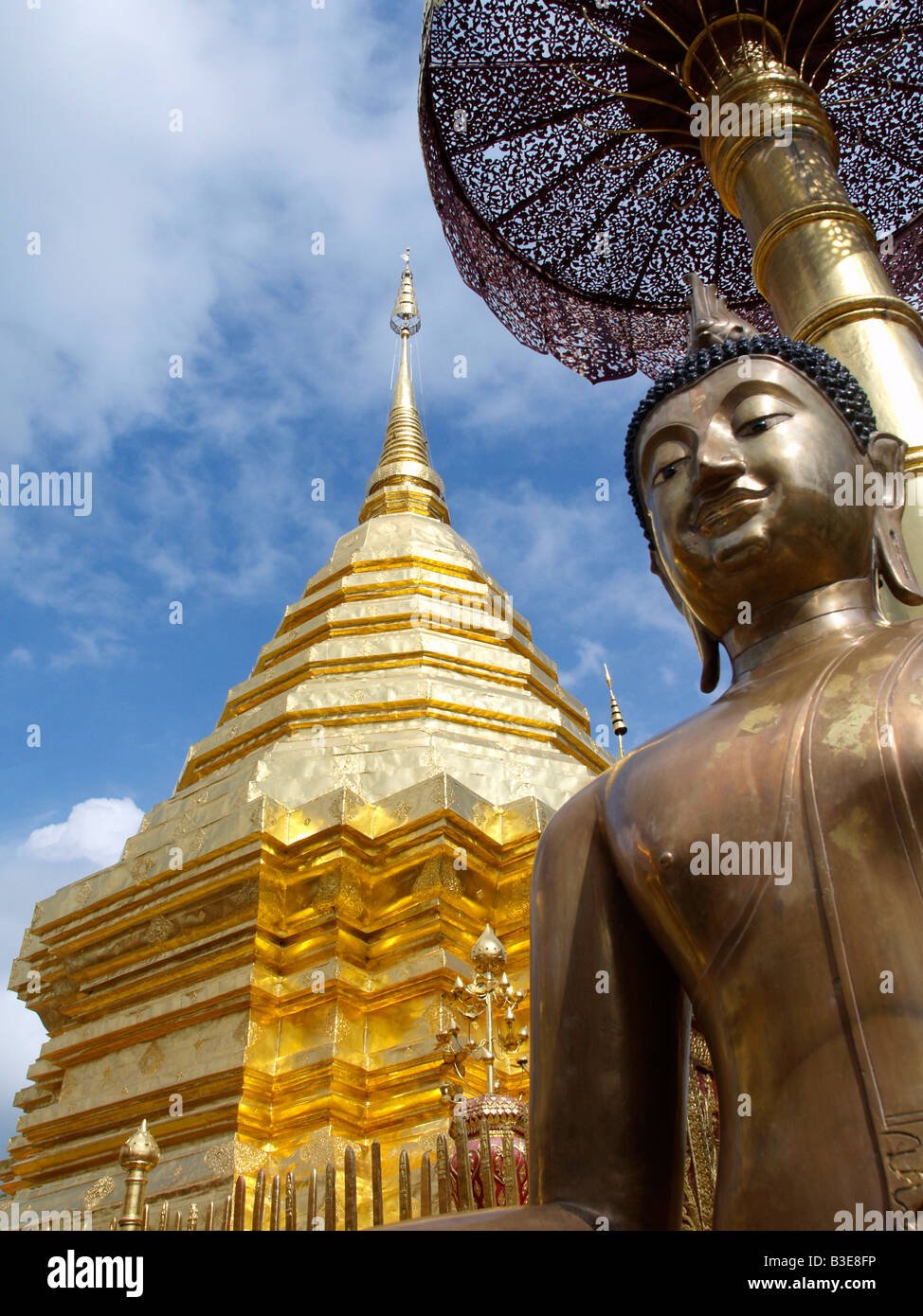 Thailand, Tempel Wat Phra That Doi Suthep Stock Photo - Alamy