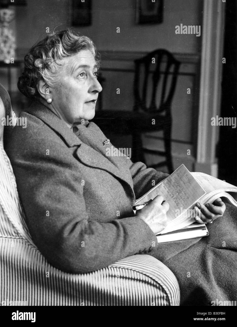 Christie, Agatha, 15.9.1891 - 12.1.1976, British author / writer, writing, Greenway House, Devonshire, Stock Photo