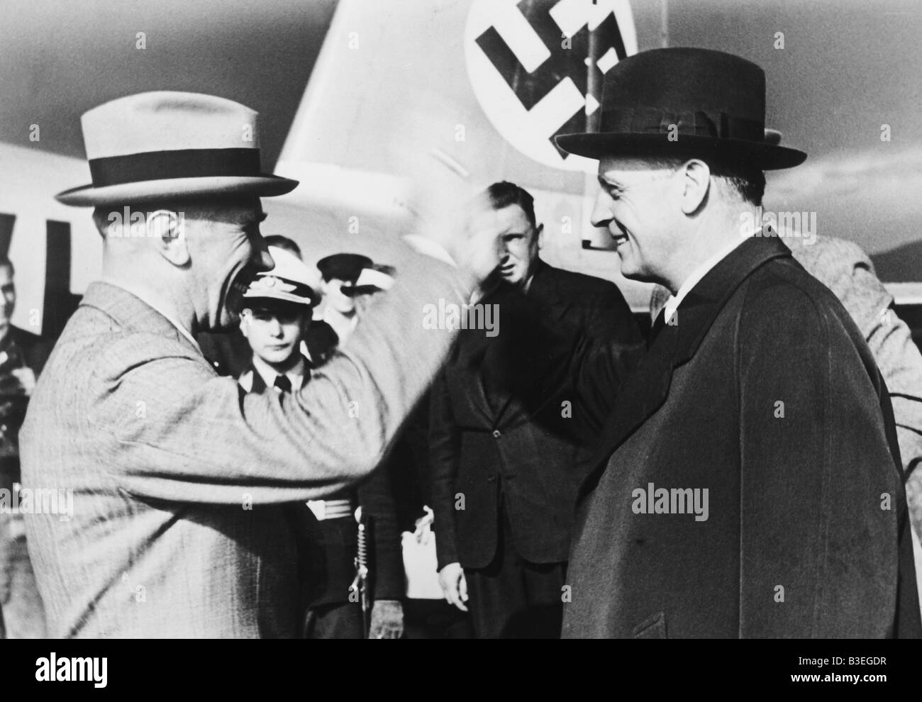 Ribbentrop Takes Leave of von Papen Stock Photo