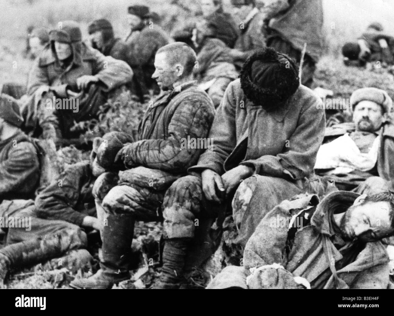 events, Second World War / WWII, prisoners of war, Russia, captured Soviet soldiers during a rest, 1941, Eastern Front, , Stock Photo