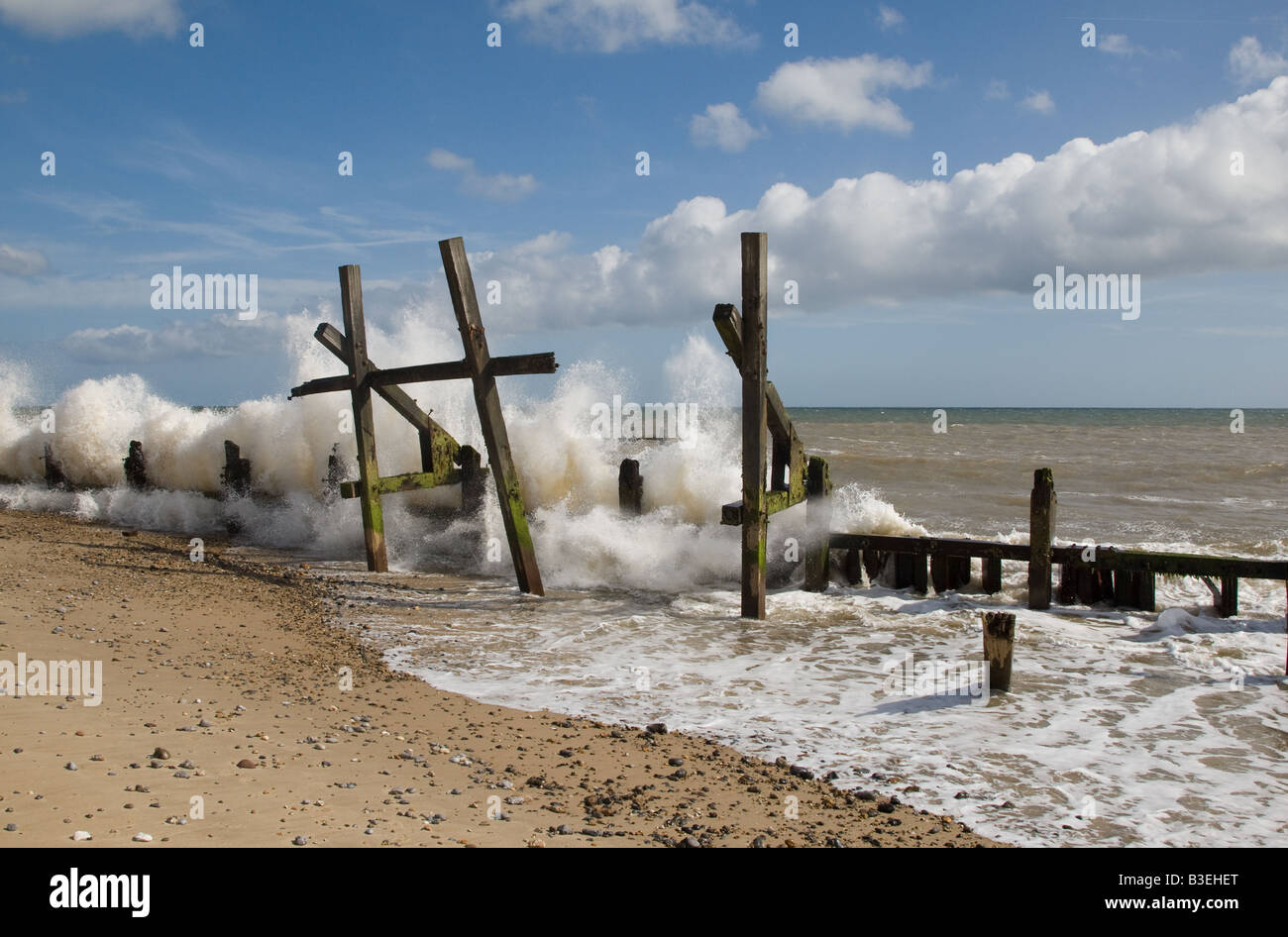 Damaged sea defences at Happisburgh, North Norfolk Stock Photo - Alamy