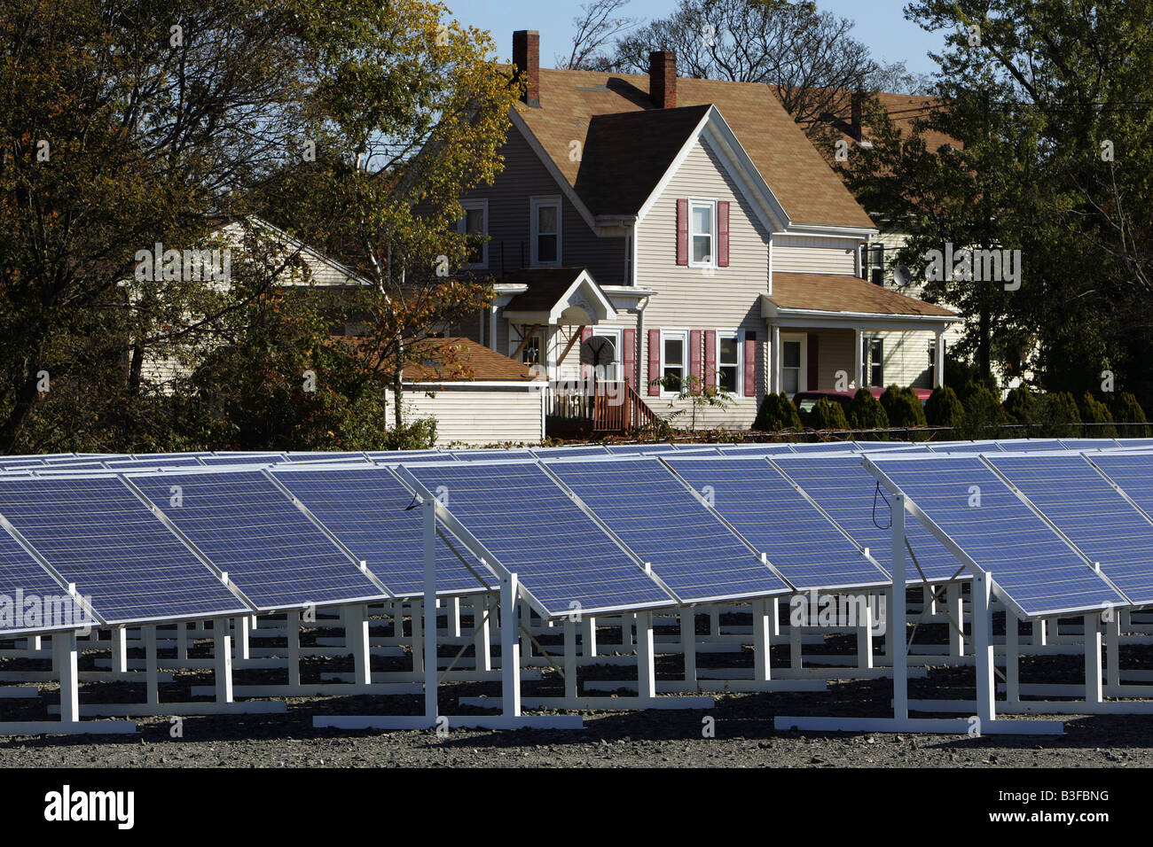 Solar panels at an electricity generating solar array in Brockton ...