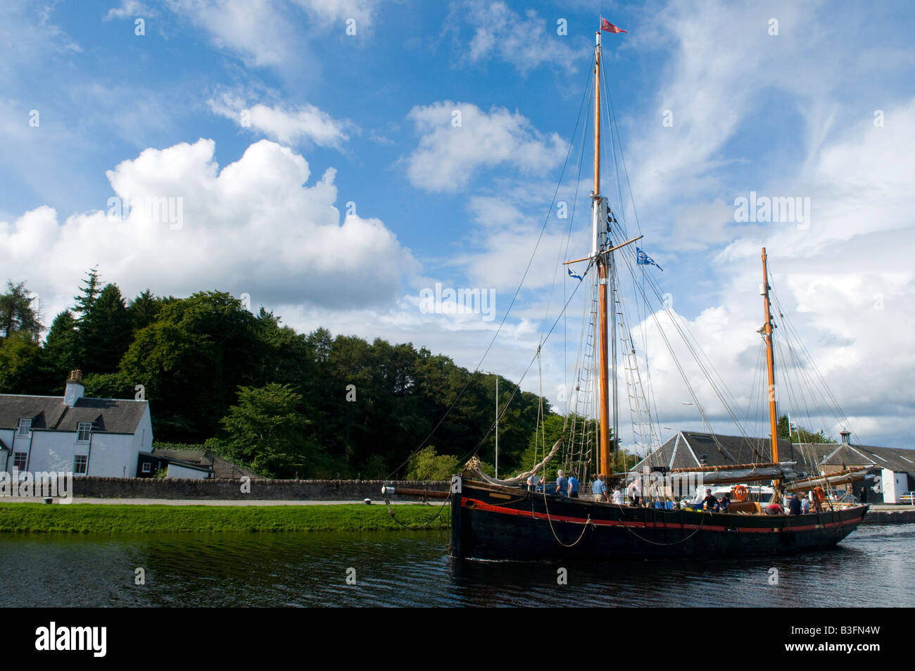 'Leader' on her way home through the Caledonian Canal in Scotland from the 2008 Tall Ships Race Stock Photo