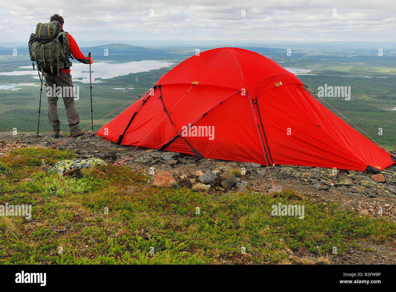 hiker with tent lapland sweden Stock Photo