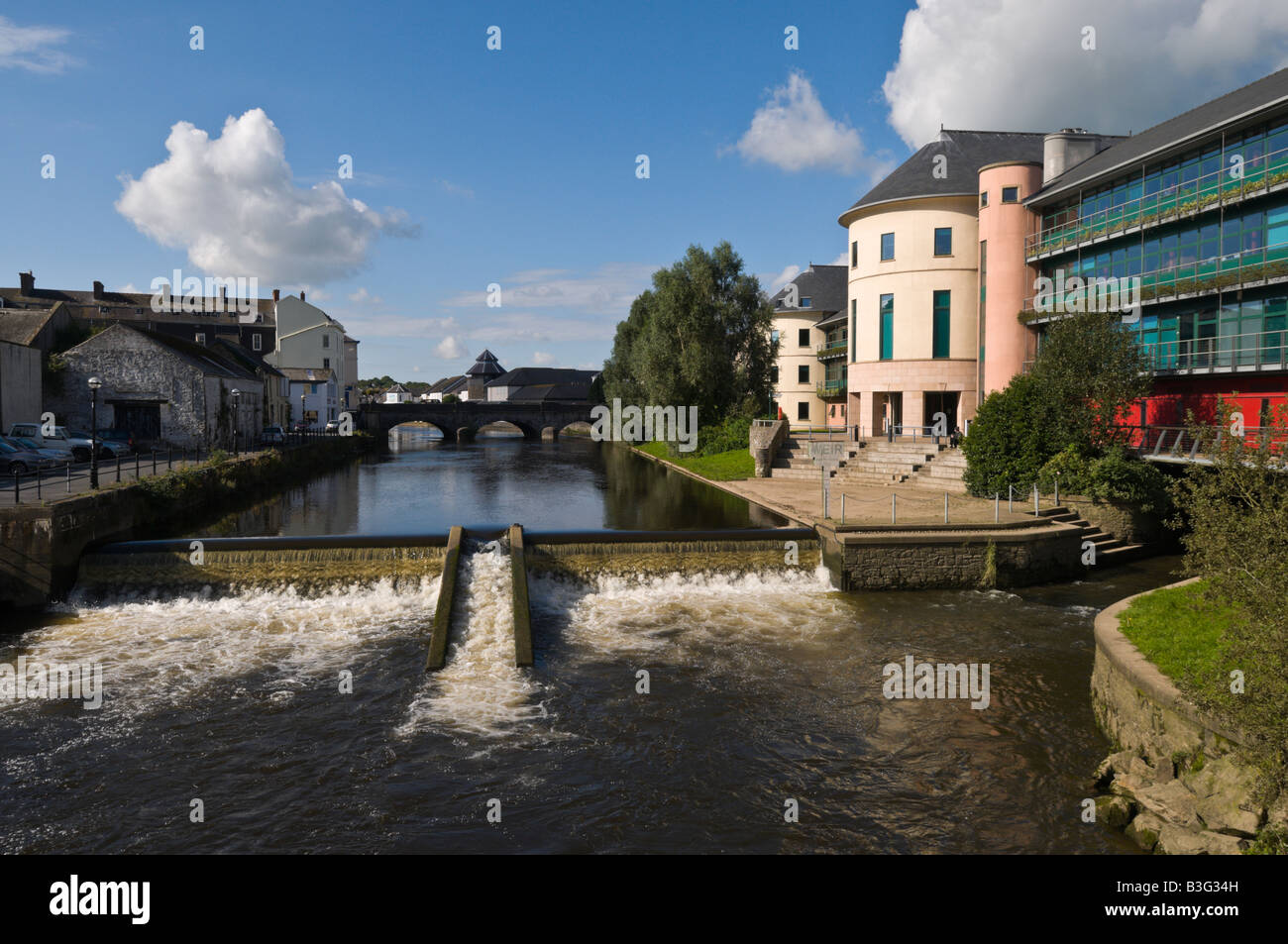The weir and Pembrokeshire County Council Building Haverford West, West Wales. UK. Stock Photo