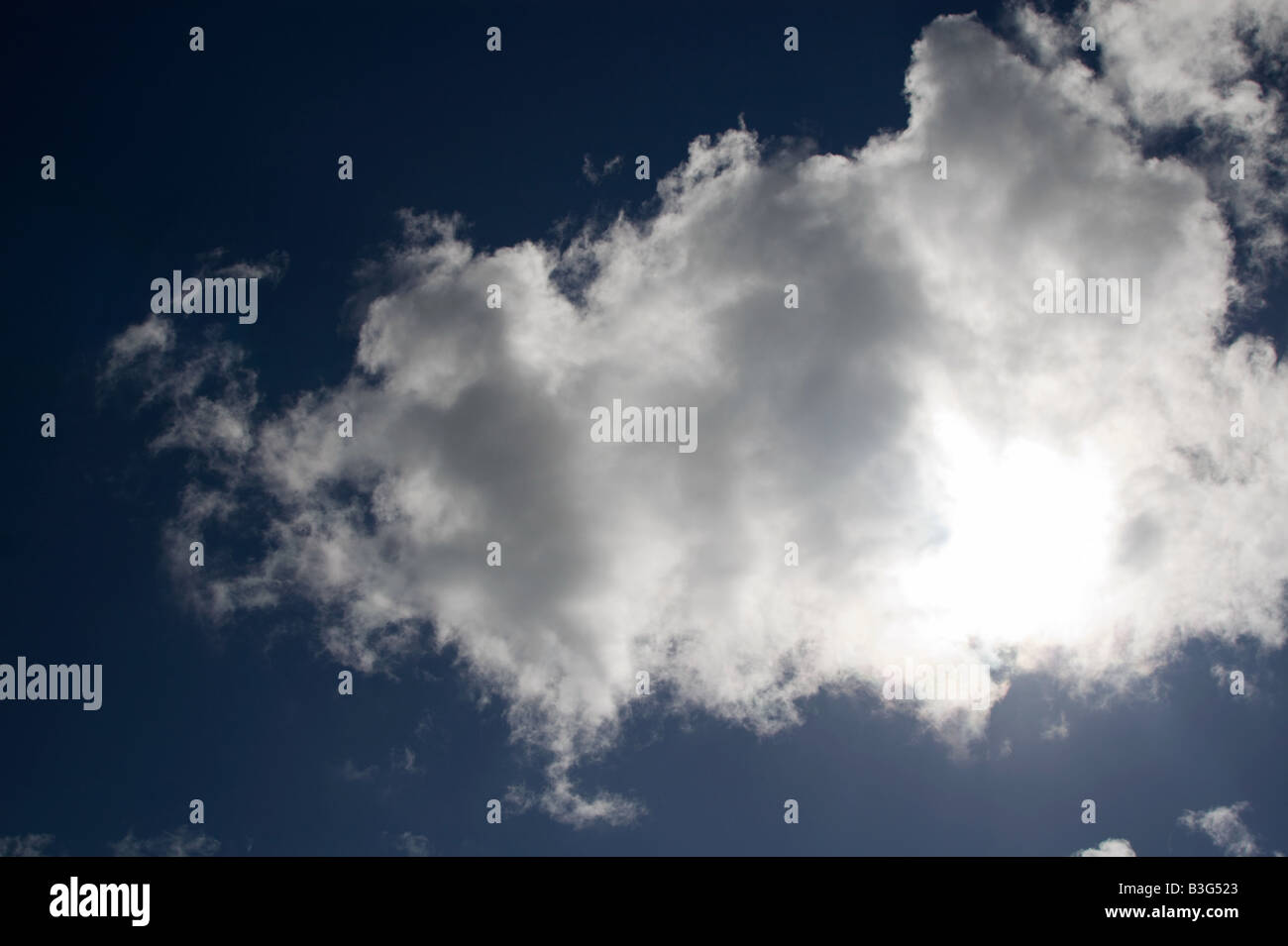 Bright blue summer sky with large fluffy clouds Stock Photo - Alamy