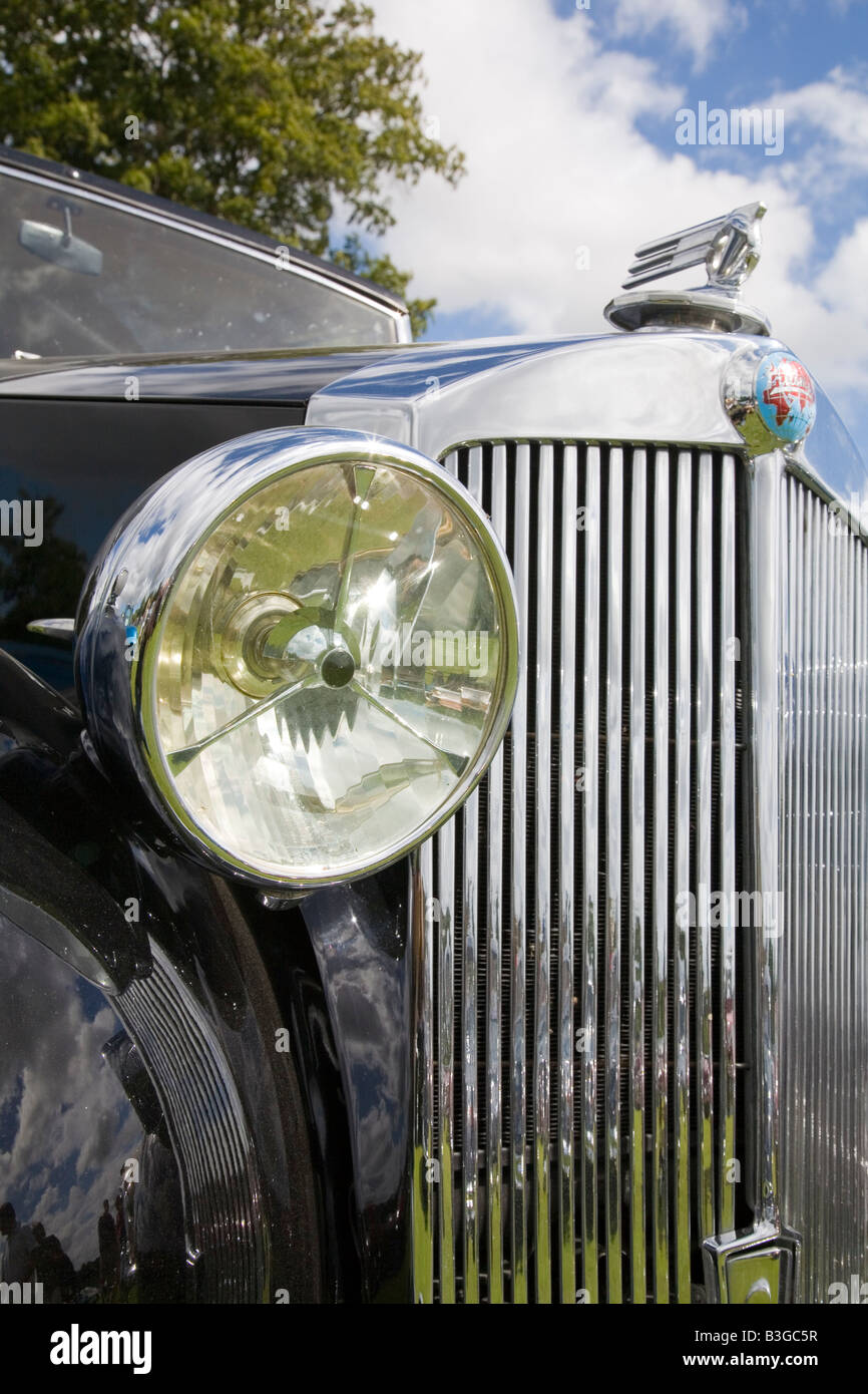 Headlight of classic car hi-res stock photography and images - Alamy