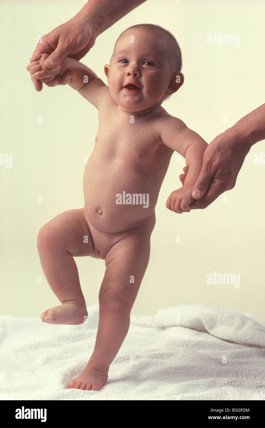 help baby stand