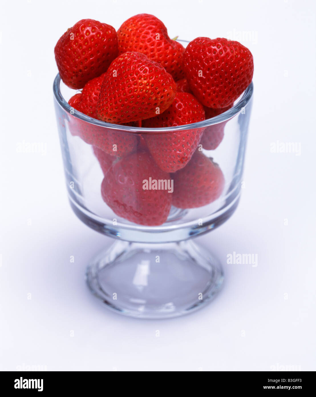 Strawberry white bowl strawberries hi-res stock photography and images ...