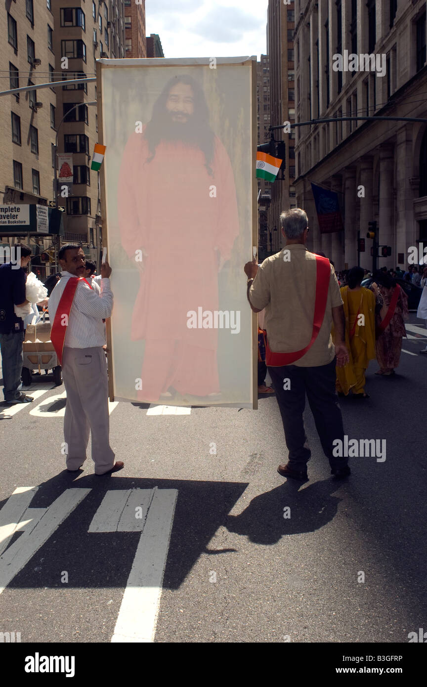 Indian Americans from the tri state area around New York march in the Indian Independence Day Parade Stock Photo