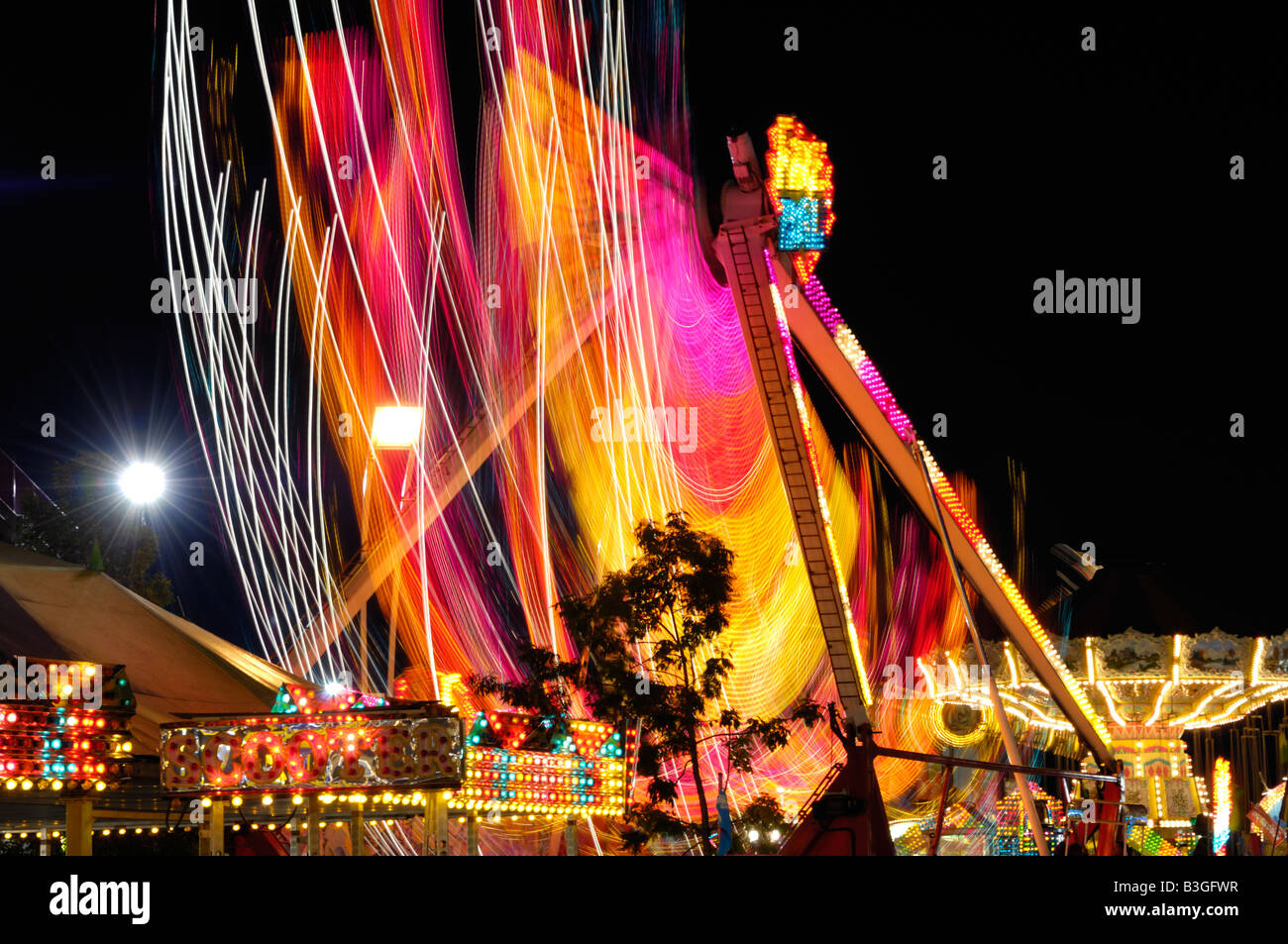 Dark rides hi-res stock photography and images - Alamy