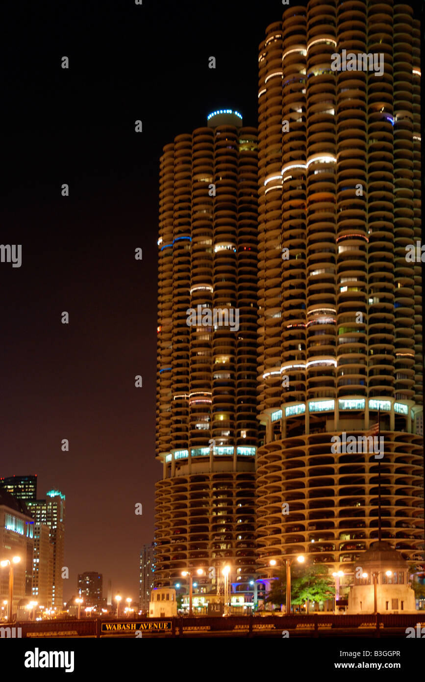 Corn cob buildings in Chicago Illinois Stock Photo Alamy