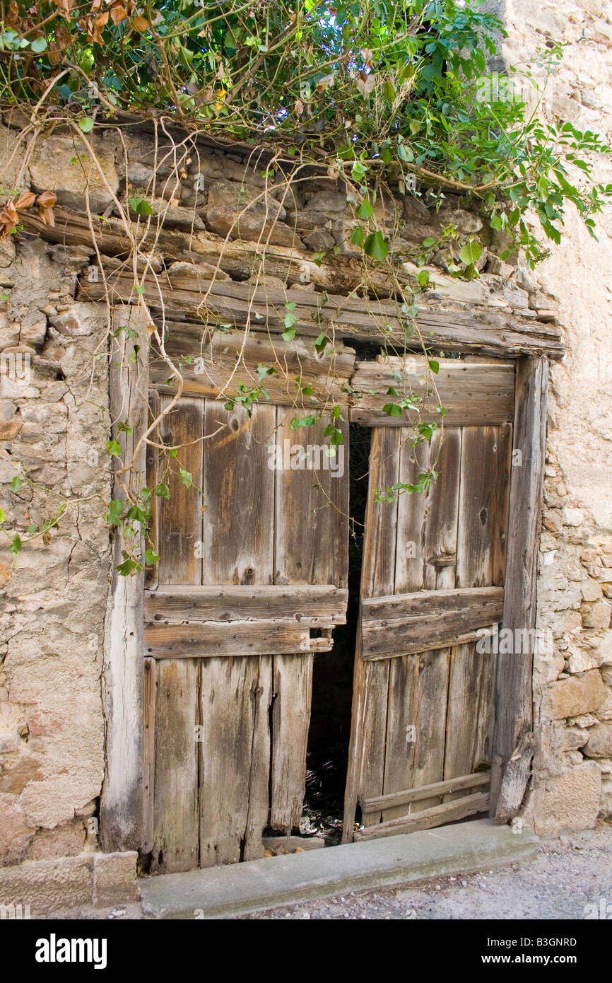 Wooden garage doors hires stock photography and images Alamy
