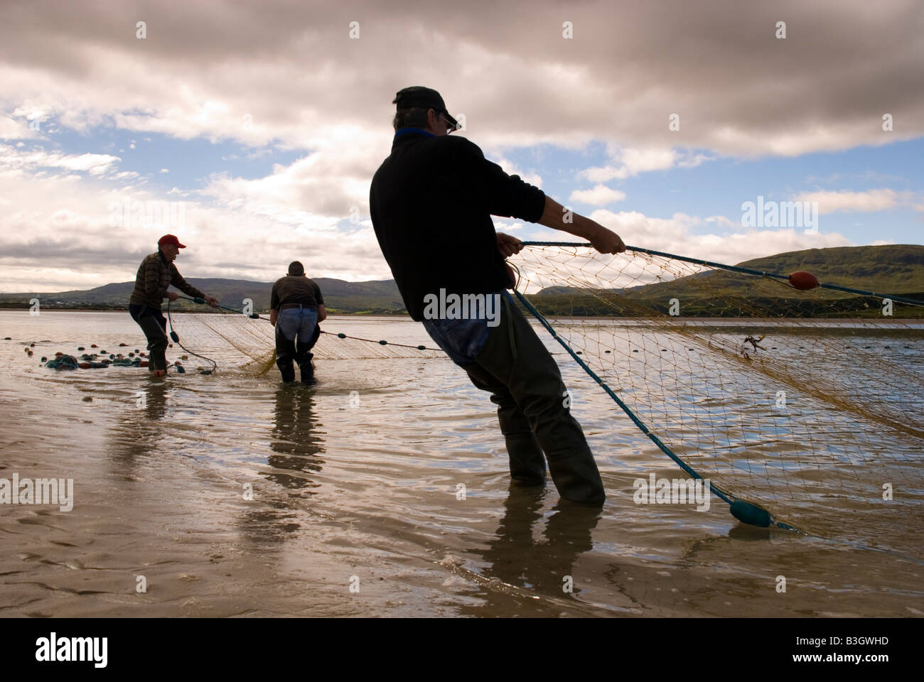Salmon nets hires stock photography and images Alamy