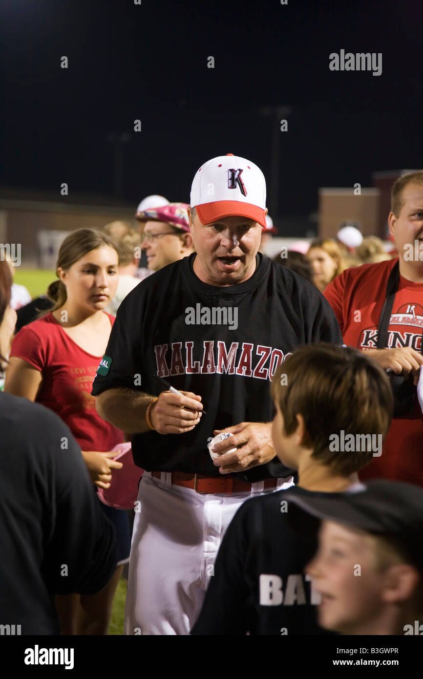 Baseball Player Signs Autographs Stock Photo Alamy