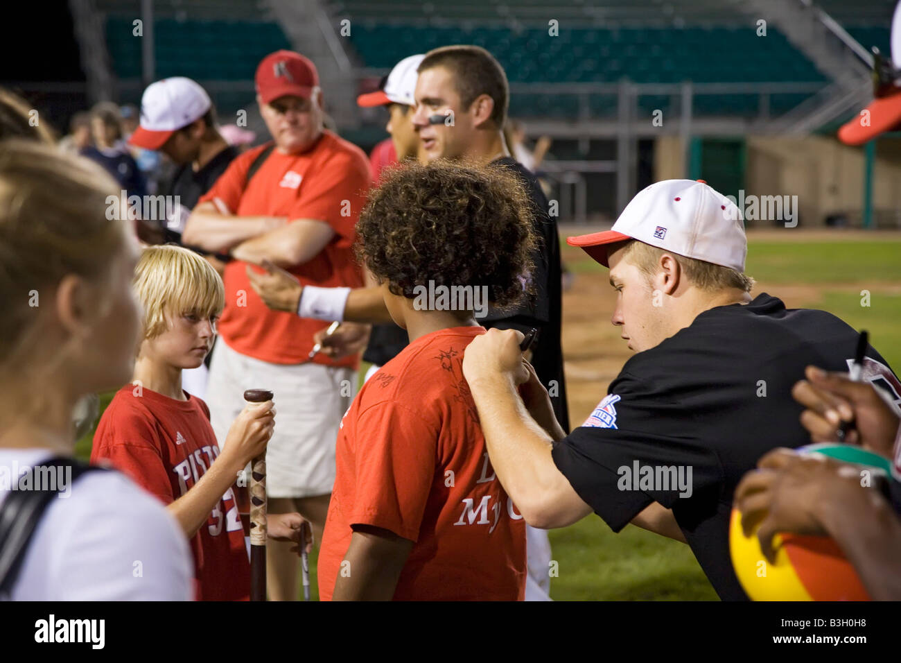 Baseball Player Signs Autographs Stock Photo Alamy